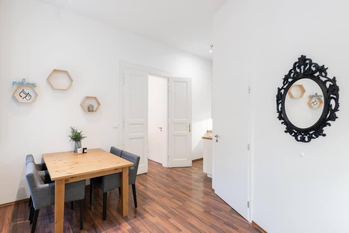 Metropolitan With Amenities * Praga