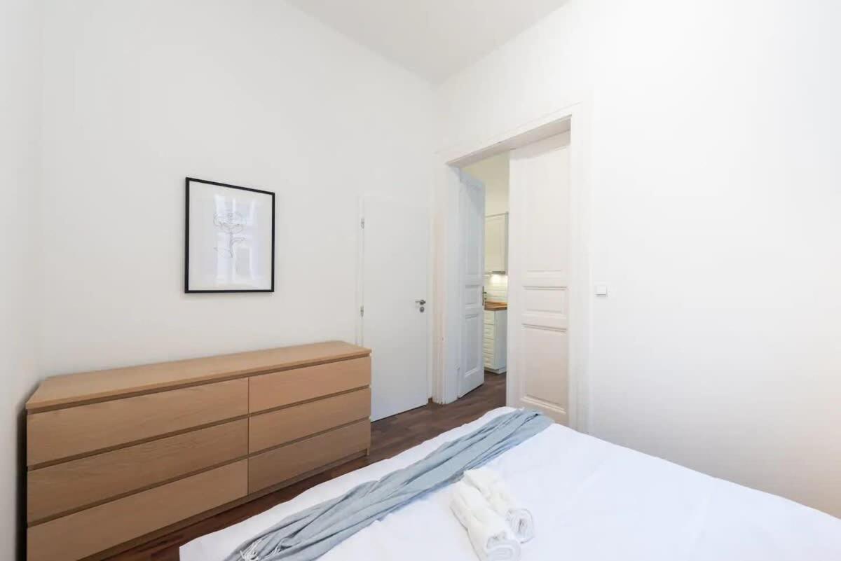 Apartamento Metropolitan With Amenities Praga
